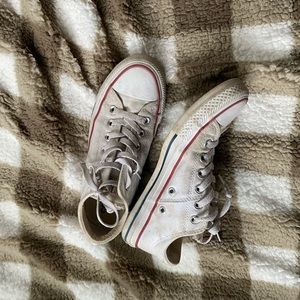 White converse